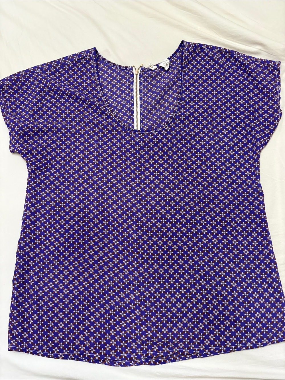 Japna Purple Geometric Short-Sleeve Tee size Medium
